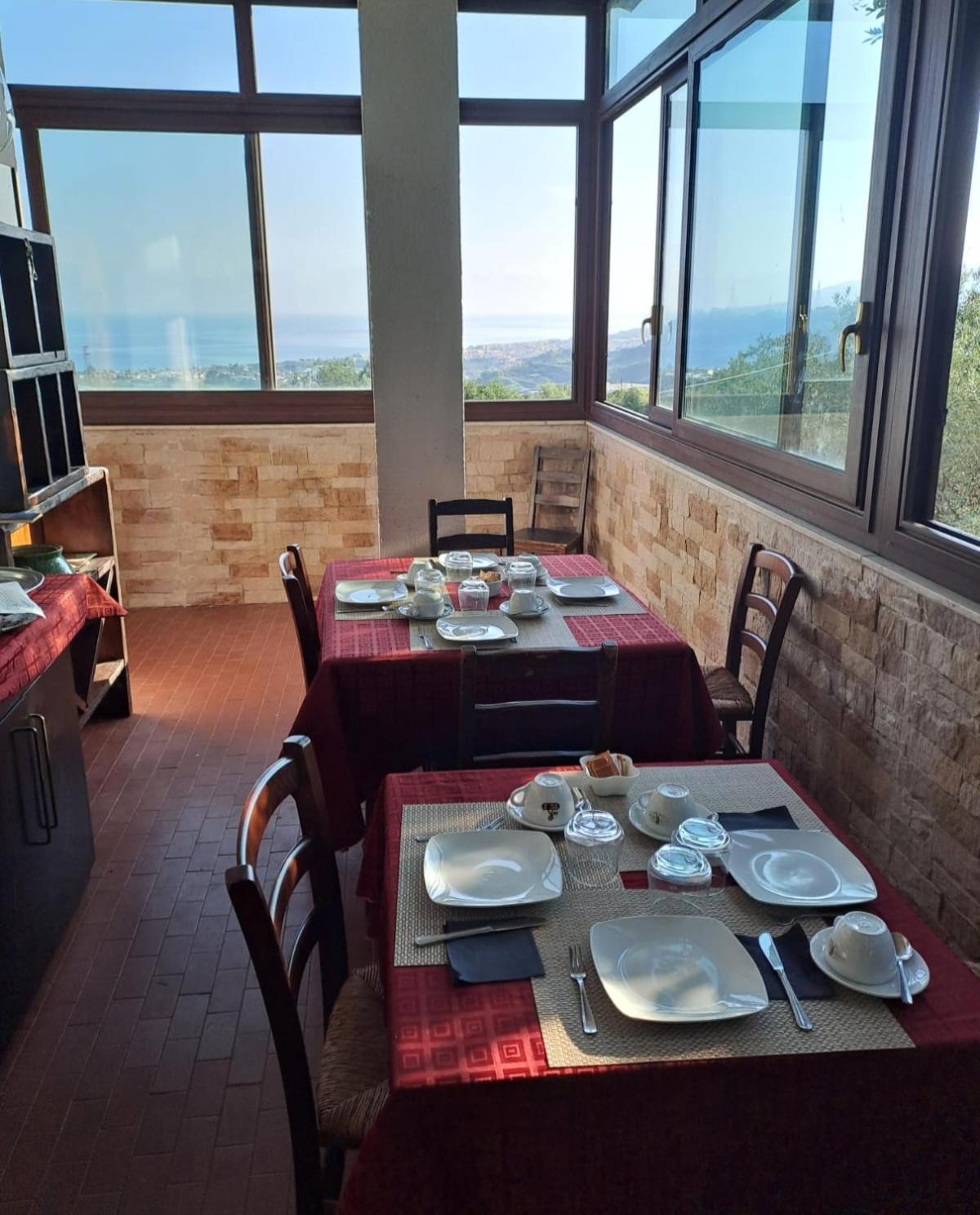 Villa Gatto Rometta Marea Extérieur photo